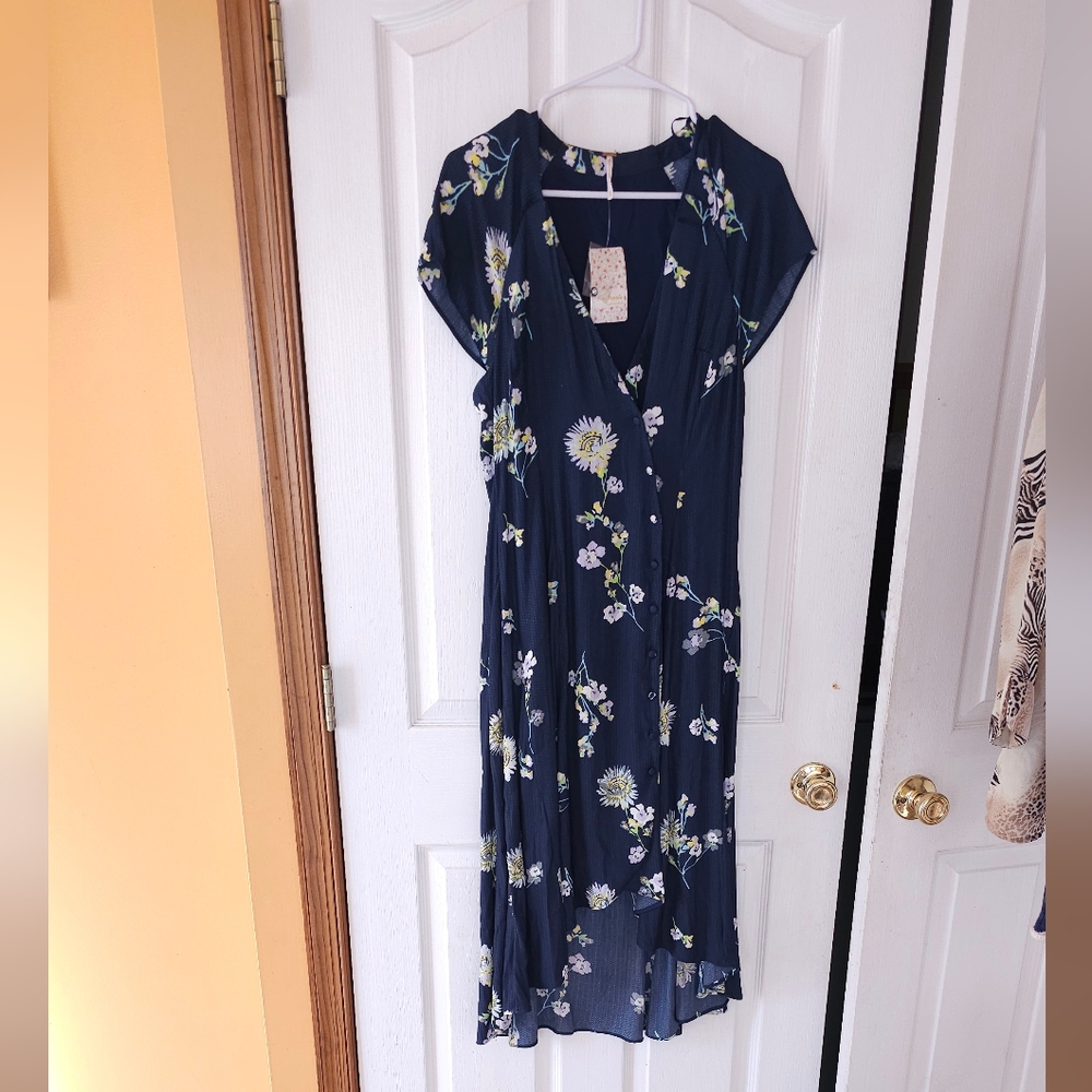 Free people wrap around dress sz sm. Navy  blue NWT